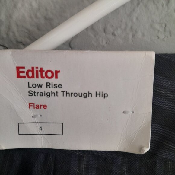 LIMITED EDITOR LOW RISE STRAIGHT THROUGH HIP FLARE PANTS SIZE 4 (NWT) - Picture 3 of 6